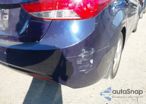 2013 Hyundai Elantra Gls z USA, uszkodzony, nr VIN 5NPDH4AE4DH412149